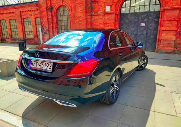 Mercedes-Benz Klasa C cena 119000 przebieg: 102000, rok produkcji 2019 z Dobrzany małe 137